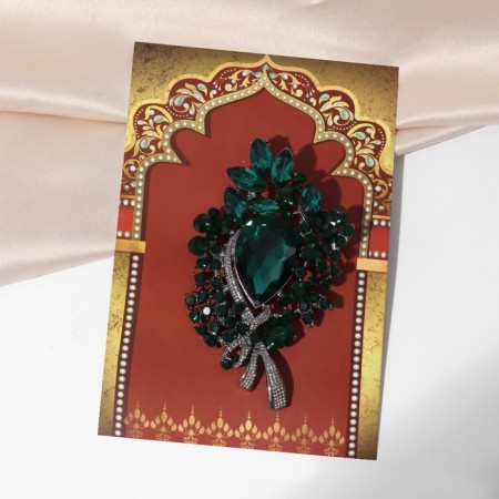 Brooch "Empress" branch, emerald color in gray metal-1