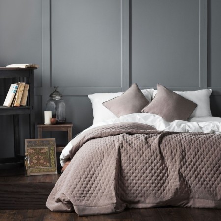 Kaspian set: covering 160 x 220 cm, pillowcase 40 x 40 cm - 2 pcs, cappuccino color-1