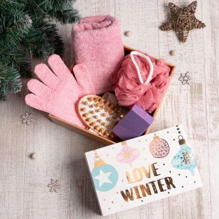 New Year's gift set "Love Winter", a towel 30x60 cm and bath accessories