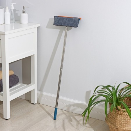 Workshop with a steel component handle Raccoon "Pockets", a microfiber nozzle, 24.5 × 8 × 86 cm