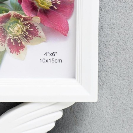 Photo frame plastic in 4 photos 10x15 cm "pigeons" white 29x42.5 cm-1