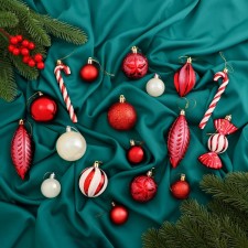 Set of jewelry plastic 40 pcs 