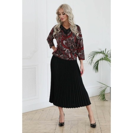 Women's skirt, size 42, black color
