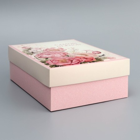 The box is folding, the lid is “the most tender”, 24 x 17 x 8 cm without a window