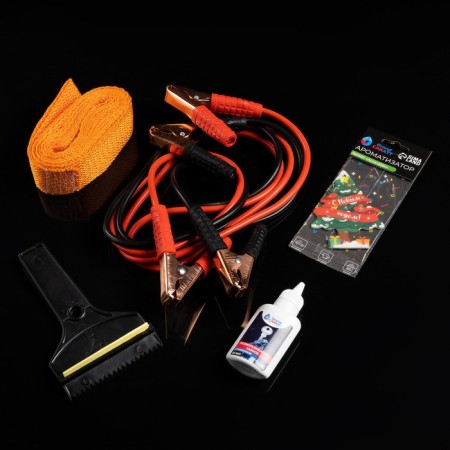 Set of motorist winter, gift, in thermal tuning: scraper, lighting wires, cable, locks of locks, flavor-1