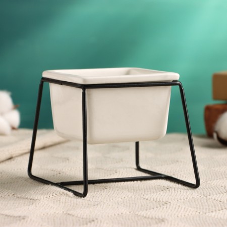 Pot "Cube" on the stand, black, 12x9x9cm-1