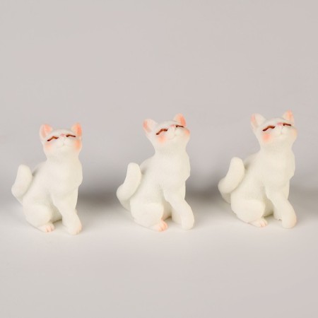 Miniature Puppet "Cute cat", set of 3 pcs., Size 1 pc. - 1.5 × 2.4 × 4 cm-1
