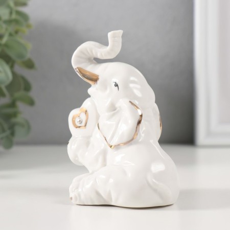 Souvenir ceramics "Elephant with heart" White with gold 5.7x7x9.5 cm-1