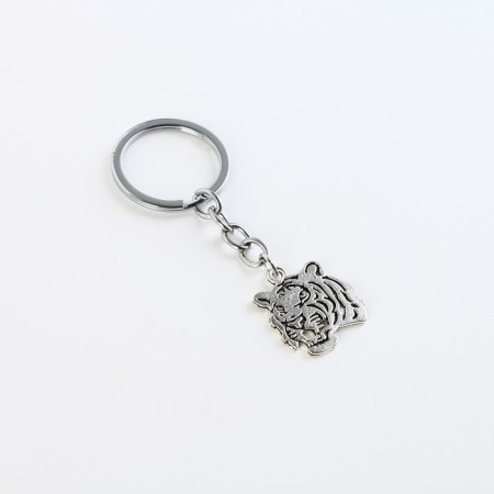 Metallic key keychain "Real man", 7 x 3 cm-2