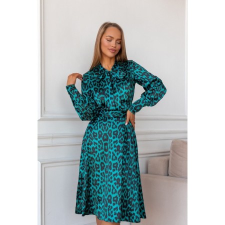 Women's dress, size 42, green color, black 5589-2