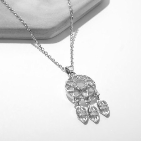 Pendant "Dreams", white color in silver, 40 cm