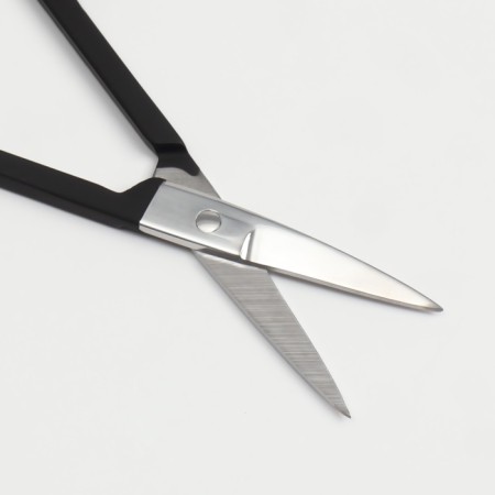Scissors are manicure, narrow, straight, with rubberized handles, 9 cm, silver color/black-3