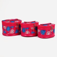 A set of lightning cosmetic bags, 3 in 1, pink color
