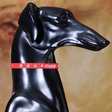 A collar with round rhinestones, 28 x 1 cm, Osh 21-25 cm, arts. The skin, red-5