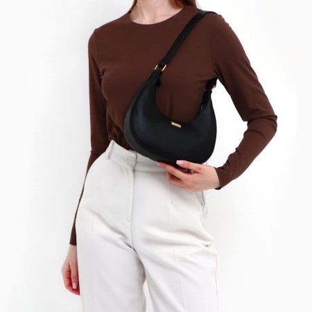 Women's bag made of artificial leather, 22x23x6 cm, black-1