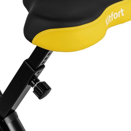 KitFort KT-4005, load levels 8, saddle height 7, folding, with wheels.-2