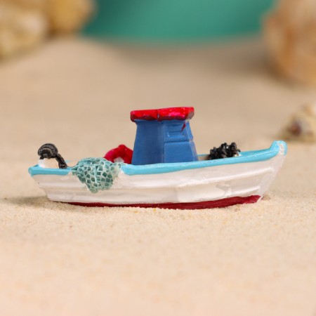 Souvenir ship "Fisherman" 5cm, mix-3