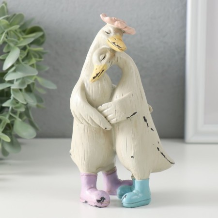 Souvenir Polystone "Geese - Hiring, Tenderness" 9x5.5x14.5 cm