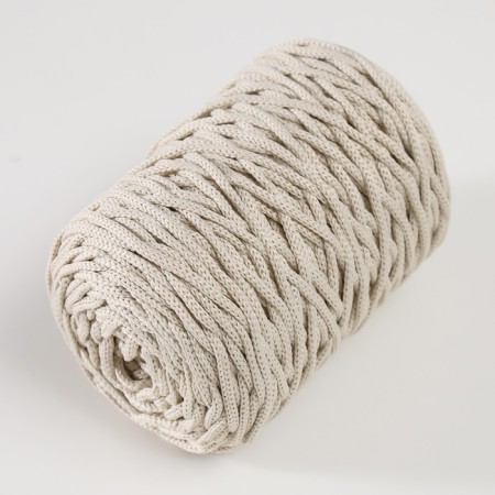 Knitting cord 100% polyester 3mm 100m/200 ± 20g (02-milk)-1