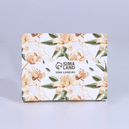 Confectionery packaging, a box with lamination "Lily", 10 x 8 x 3.5 cm-1