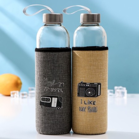 A glass bottle in a “Voyage” cover, 750 ml, h = 25 cm, color mix-4