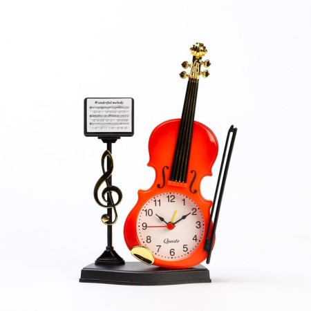 Clock - alarm clock "Trushing with a puppeter", discrete move, d -6.5 cm, 11.6 x 21 cm, aa