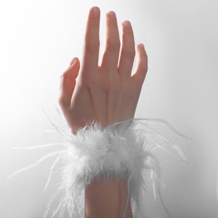 Bracelet-manage "luxury" feathers, white color, 24 cm-1