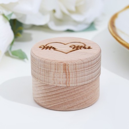 Mr. and Mrs. rings box-2