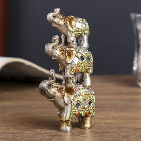 Souvenir Polystone "Pyramid of 3 Elephants in Popons with a fringe" 11.8x6.7x2.8 cm-2