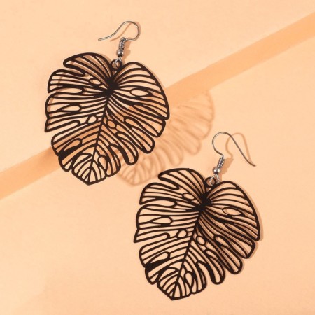 Monster metal earrings leaflet, black color-1