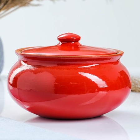 Vyatskaya Suditsa 2.5l, red