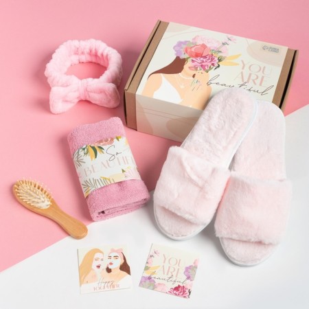 Set of gift Ethel Doer Beautiful towel and accessories (4 subjects)-1