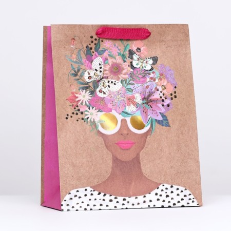 Crafts "Bright image" 26 x 32 x 12 cm
