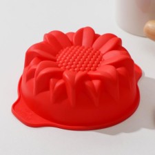 Baking uniform “Sunflower”, silicone, 15.3 × 13 cm, internal size 12 × 12 × 4.5 cm, red red color