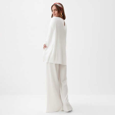 Women's costume (blouse and trousers) Mist Classic Collection, p. 44-46, white-4
