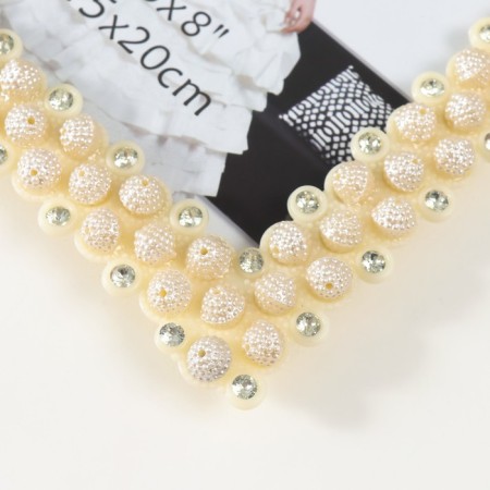 Photo frame 1131 15x20 cm "Pearls" plastic, col. lactic-2
