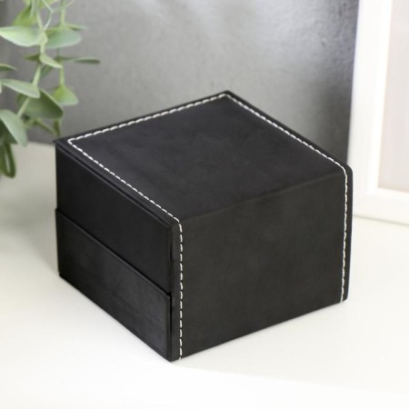 Casket to the leatherette to the clock 1 department "Black on black" 7x9.5x9.5 cm-3