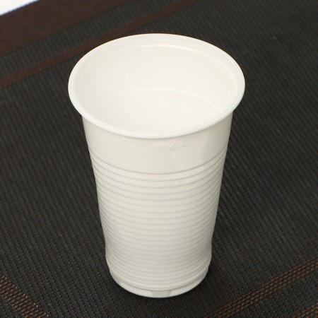 The set of plastic disposable glasses did not forget! "For rest", 200 ml, white color, 10 pcs in a set-1