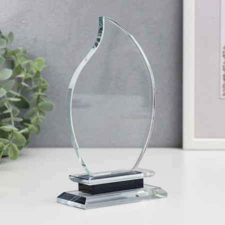Souvenir Glass "Steel award - sheet" 15x10x3.3 cm