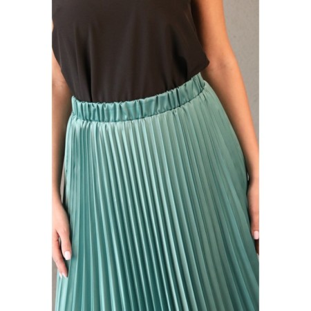 Women's skirt, size 46, green color-7