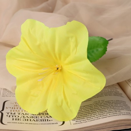 Artificial flowers "Hippeastrum" D-12 cm H-23 cm, yellow-1