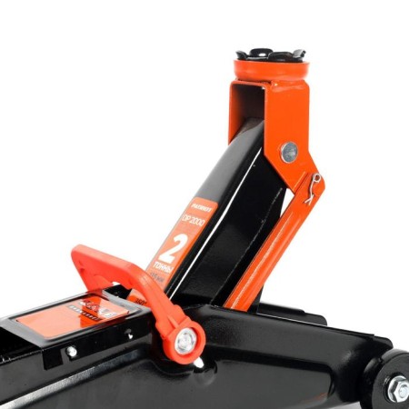 The jack of the rolling Patriot DP2000, 2 tons, a pickup 135 mm, lifting height 320 mm-7