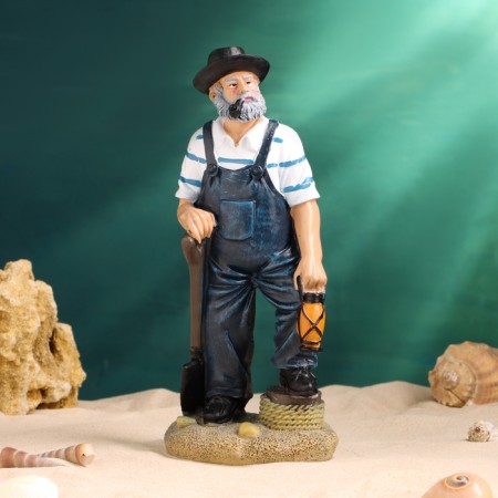 Sailor statuette 25cm