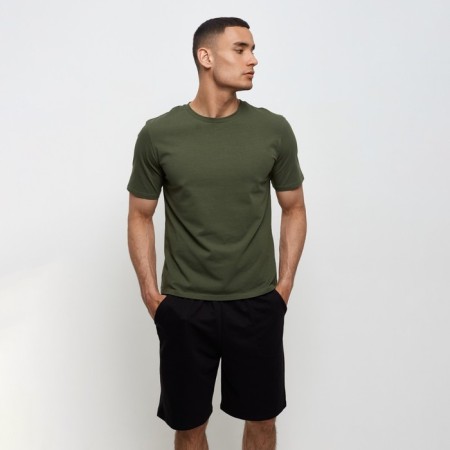 Men's shorts Minaku: Casual Collection Man Black color, rr 46