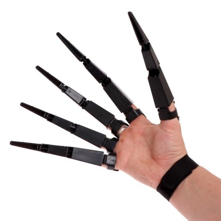 Toy "Claws of horror"-2