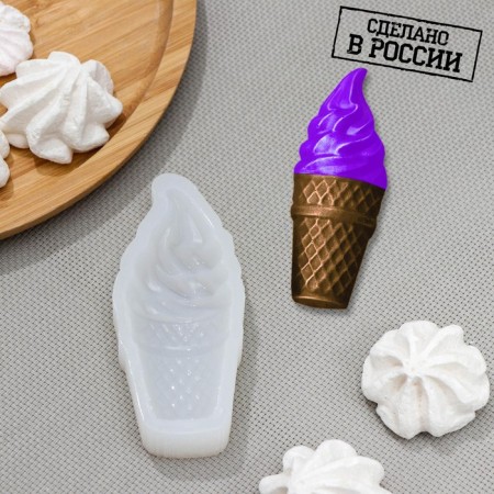 Silicone form "ice cream", 10.3 × 4.2 cm, thickness 19 mm, color transparent