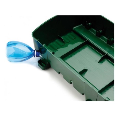 Incubator, 24 eggs, automatic coup, 120 in-3