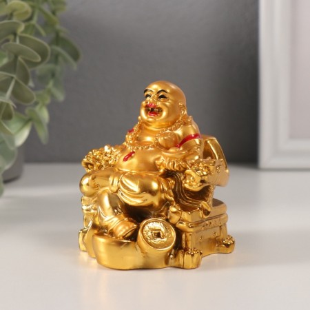 NECS Polystone Gold "Hothey in a chair with a dragon on gold coins" 6x7x7.5 cm-3