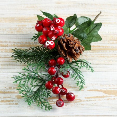Decor "Winter Magic" bump leaves needles of berry 25 cm