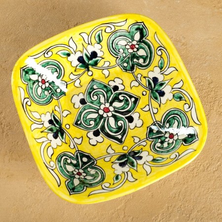 Salennik Rishtan ceramics "Flowers", 17 cm, yellow-1